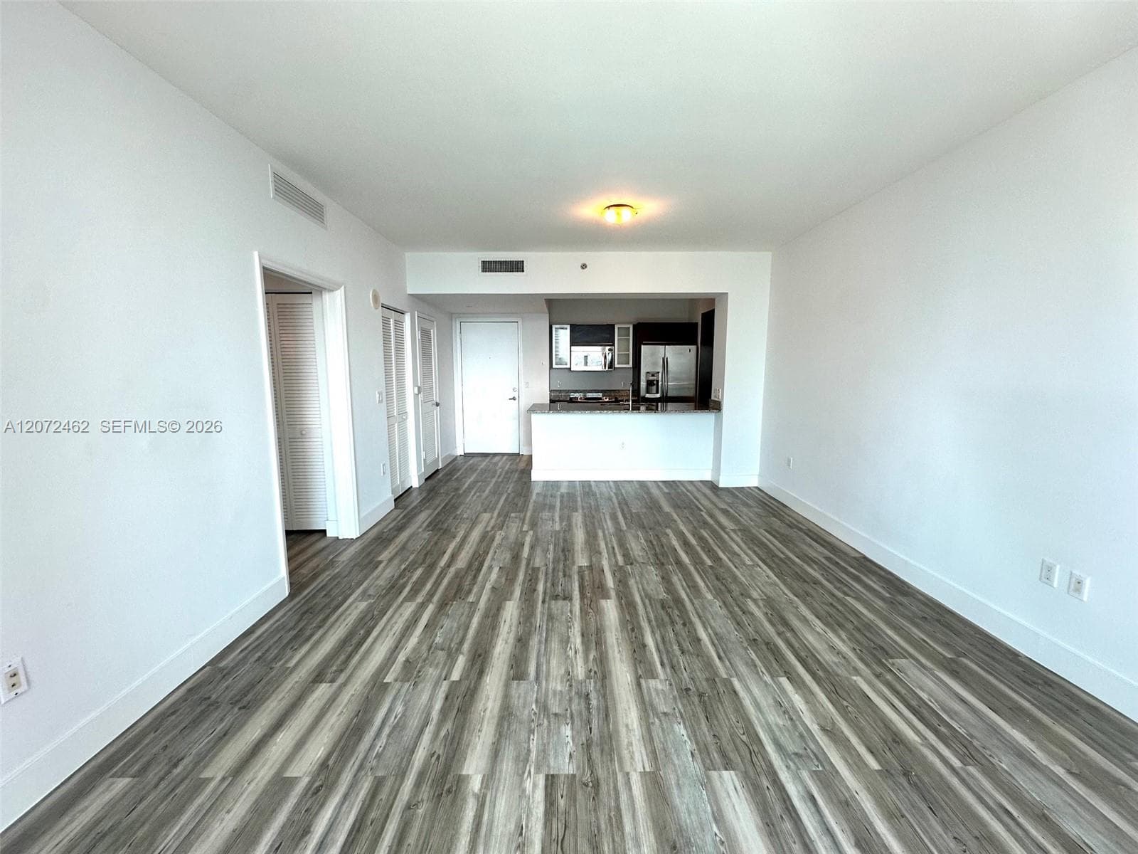 951 Brickell Ave # 3403, Miami FL 33131 photo 4