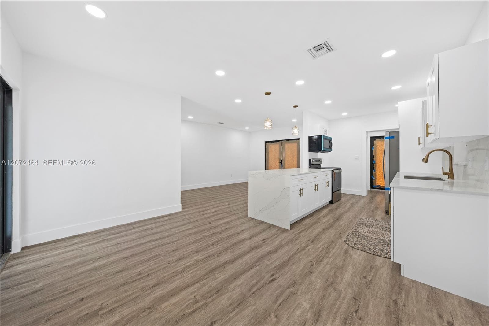 1014 W 66th St, Hialeah FL 33012 photo 3