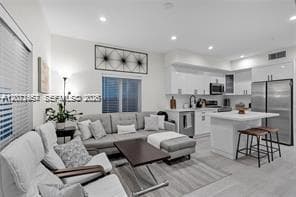 1786 SW 9th St # 1, Miami, FL 33135 photo 2