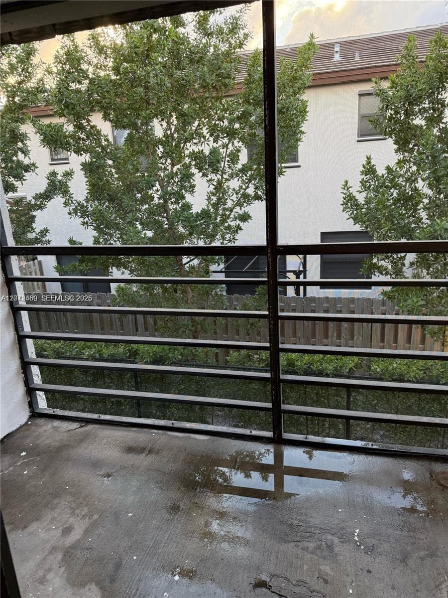 20800 NE 8th Ct # 17, Miami FL 33179 photo 5