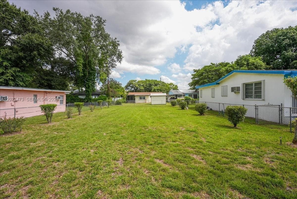1967 NW 52nd St, Miami FL 33142 photo 3