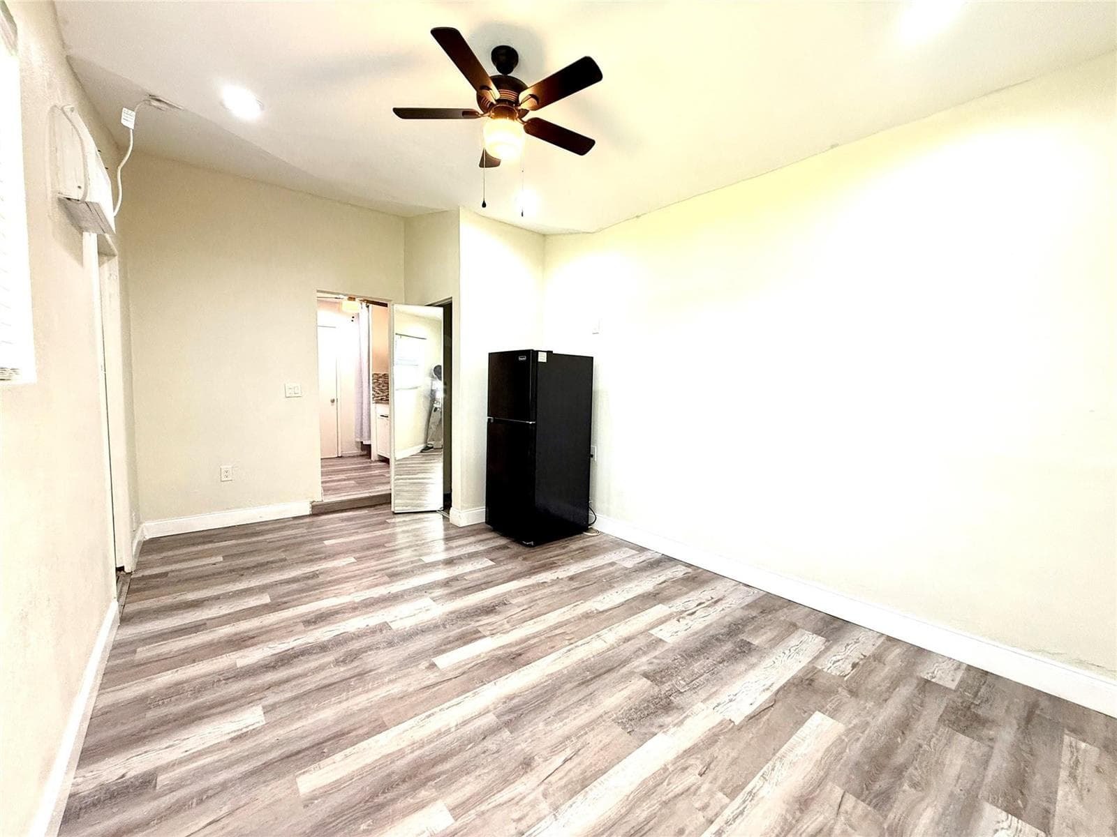 3548 NW 39th Avenue, Lauderdale Lakes FL 33309 photo 5