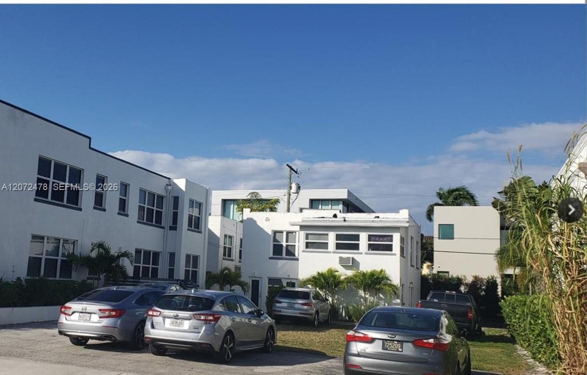 1501 SE 2nd Ct # 8, Fort Lauderdale FL 33301 photo 2