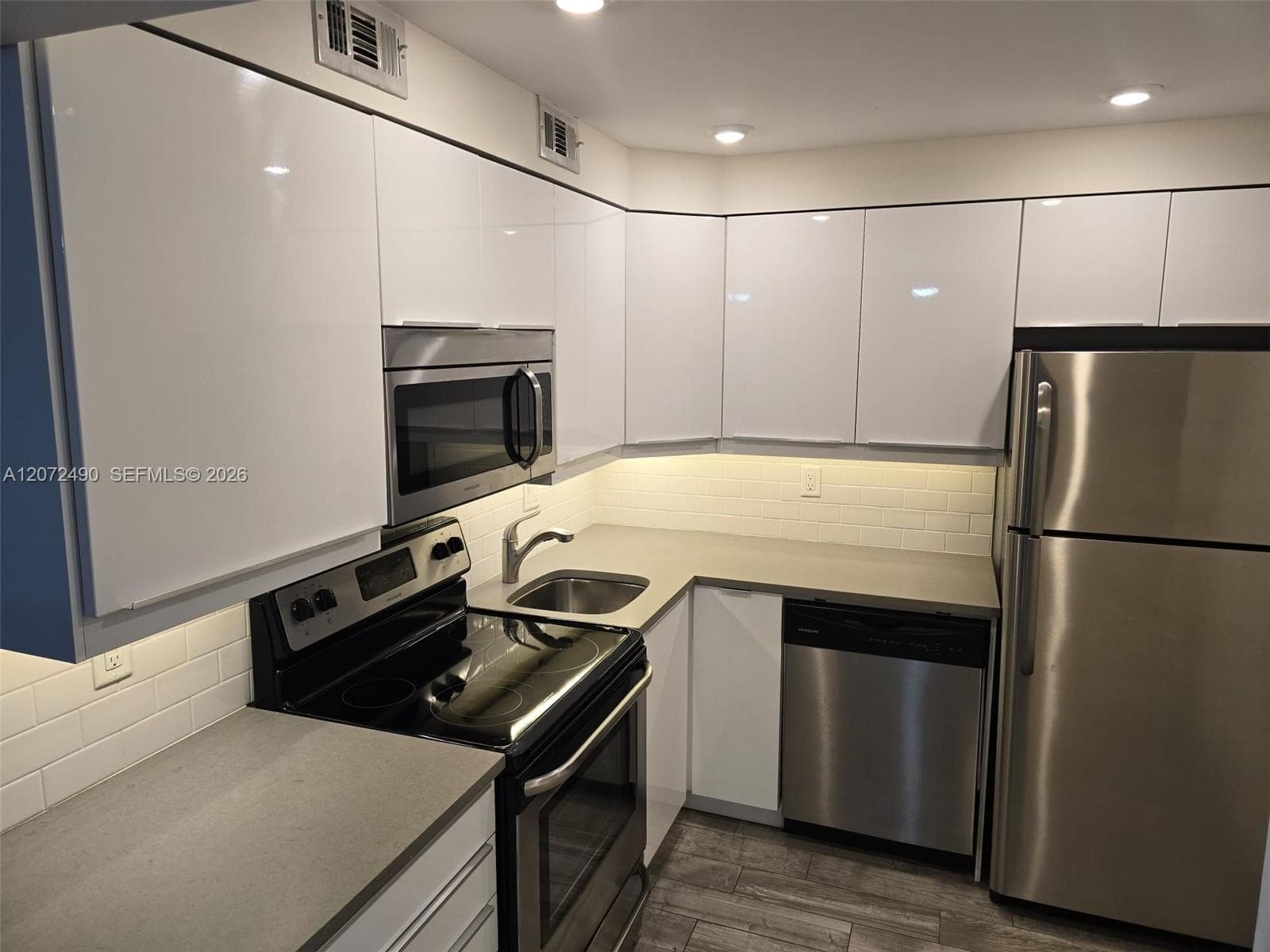 470 NW 20th St # 201, Boca Raton FL 33431 photo 4