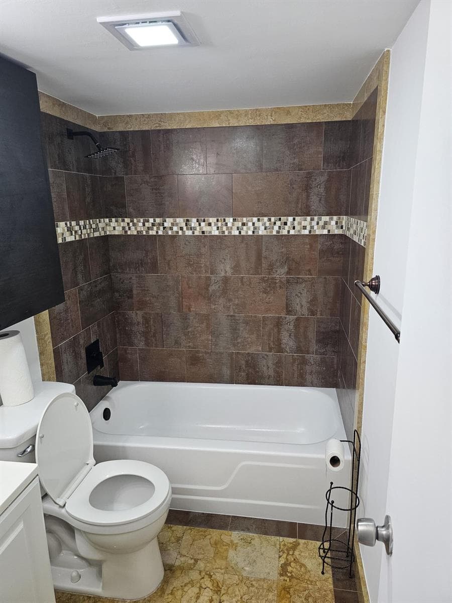 555 Purdy Lane # 114, Palm Springs FL 33461 photo 4
