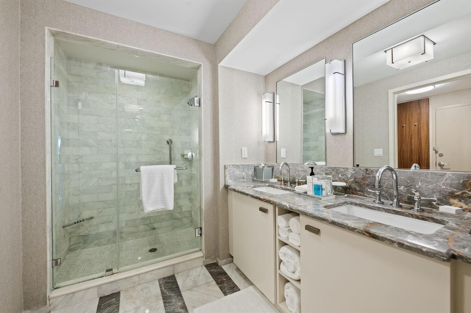 551 N FORT LAUDERDALE BEACH Boulevard # H1011, Fort Lauderdale FL 33304 photo 4