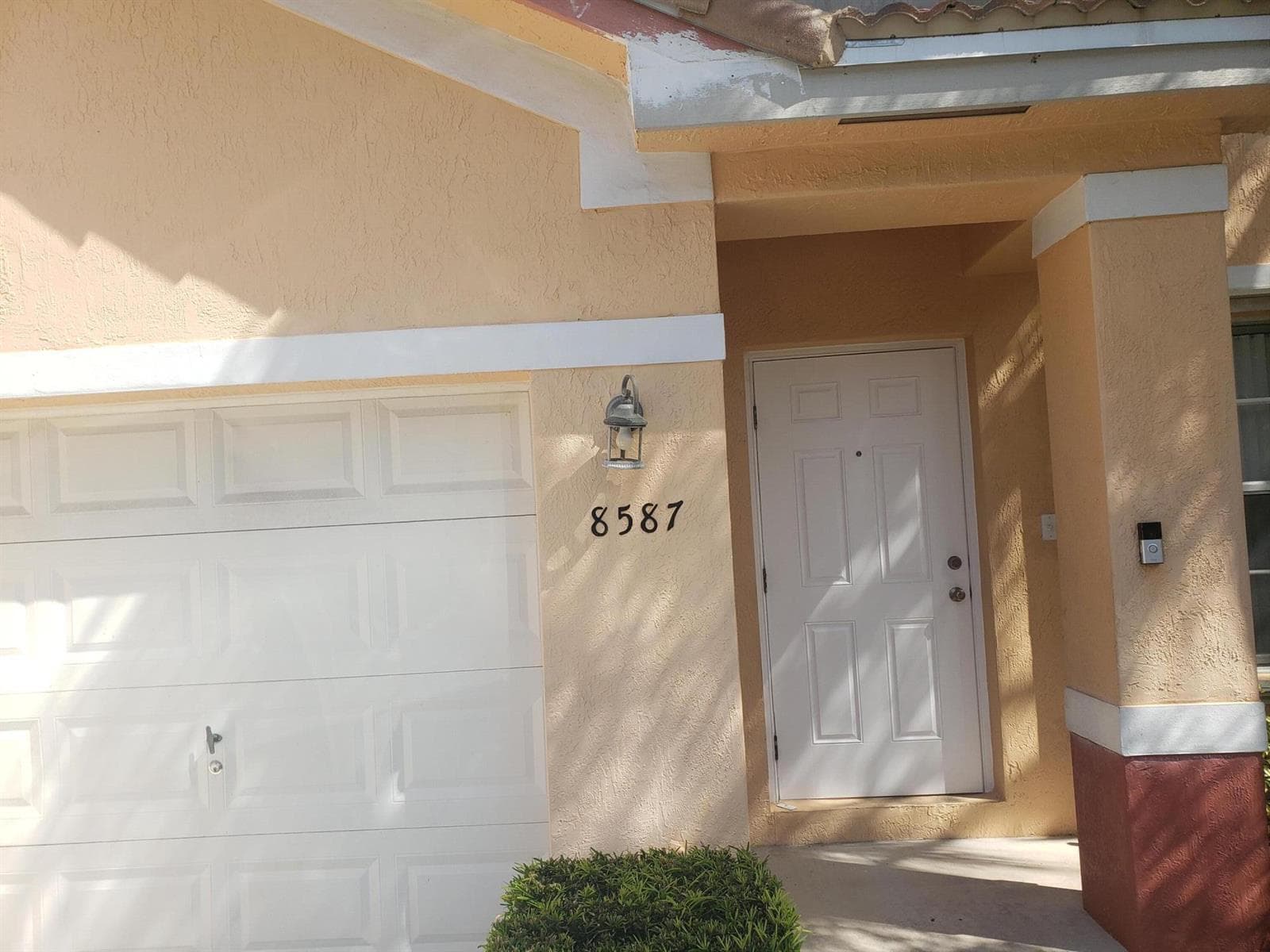 8587 SW 23RD Court, Miramar FL 33025 photo 2