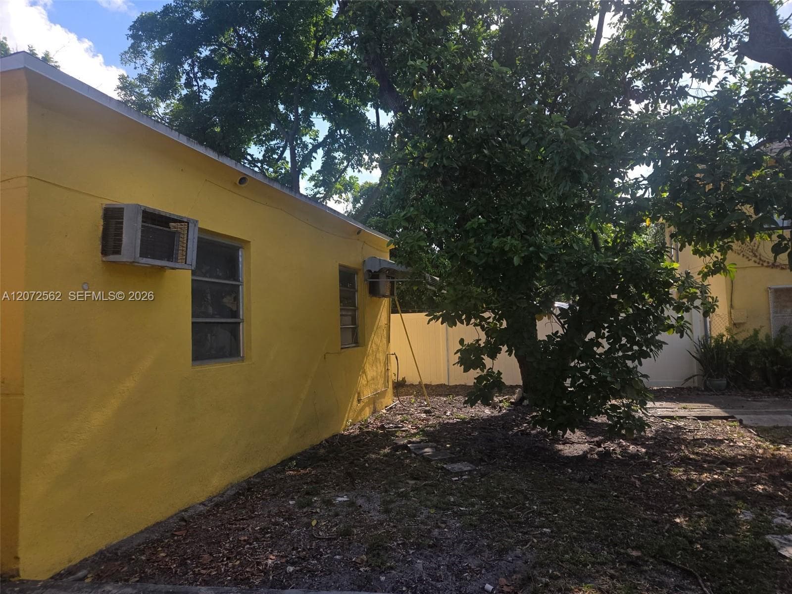 1029 NW 28th St, Miami FL 33127 photo 4