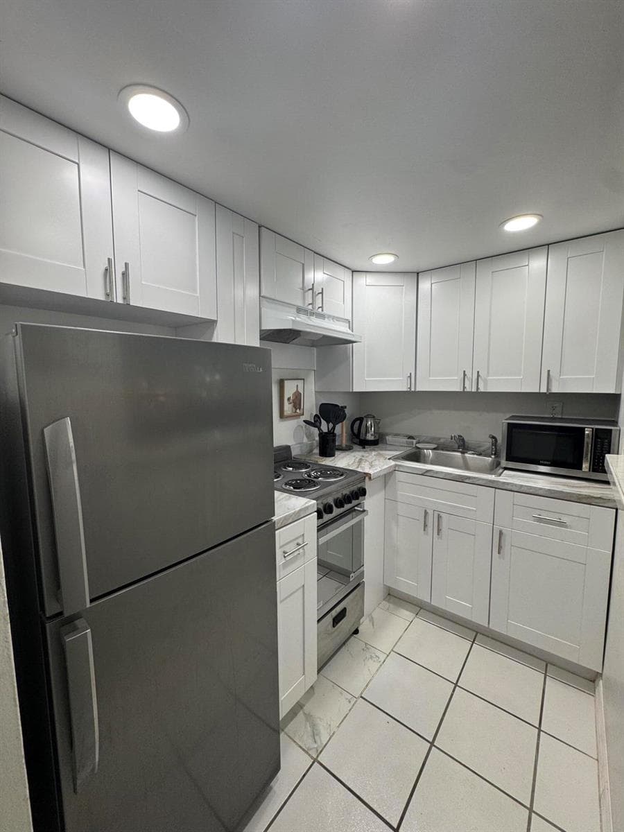811 SE 16TH Street # 206, Fort Lauderdale FL 33316 photo 4