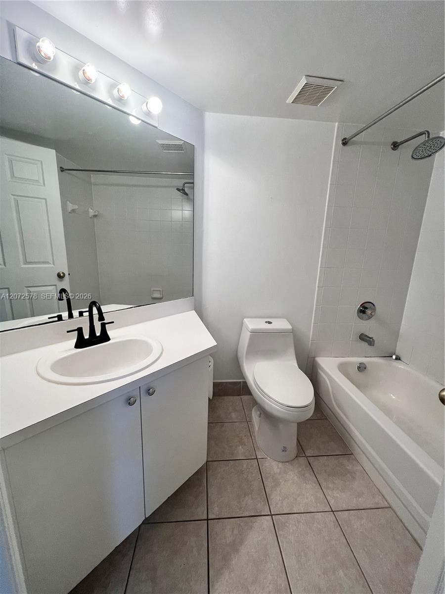 2009 SE 10th Ave # 319, Fort Lauderdale FL 33316 photo 5