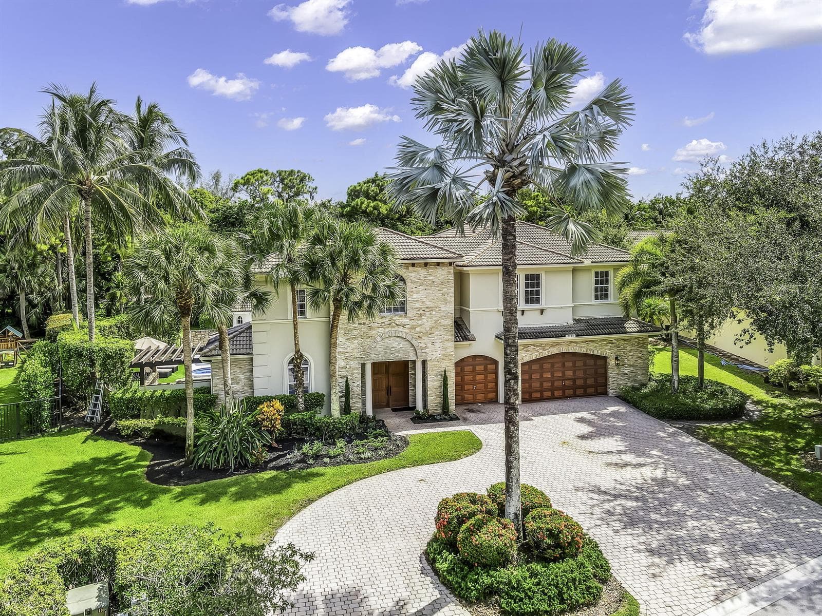 8948 PINEBROOK Court, Parkland FL 33067 photo 4
