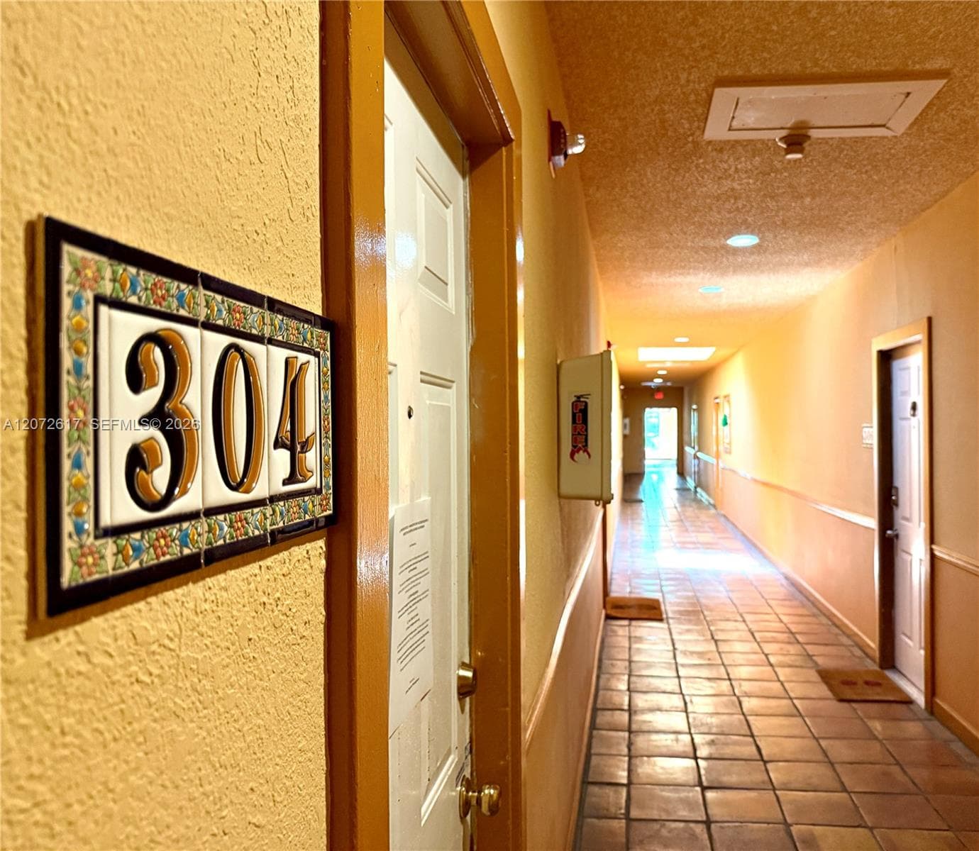 934 Michigan Ave # 304, Miami Beach FL 33139 photo 2
