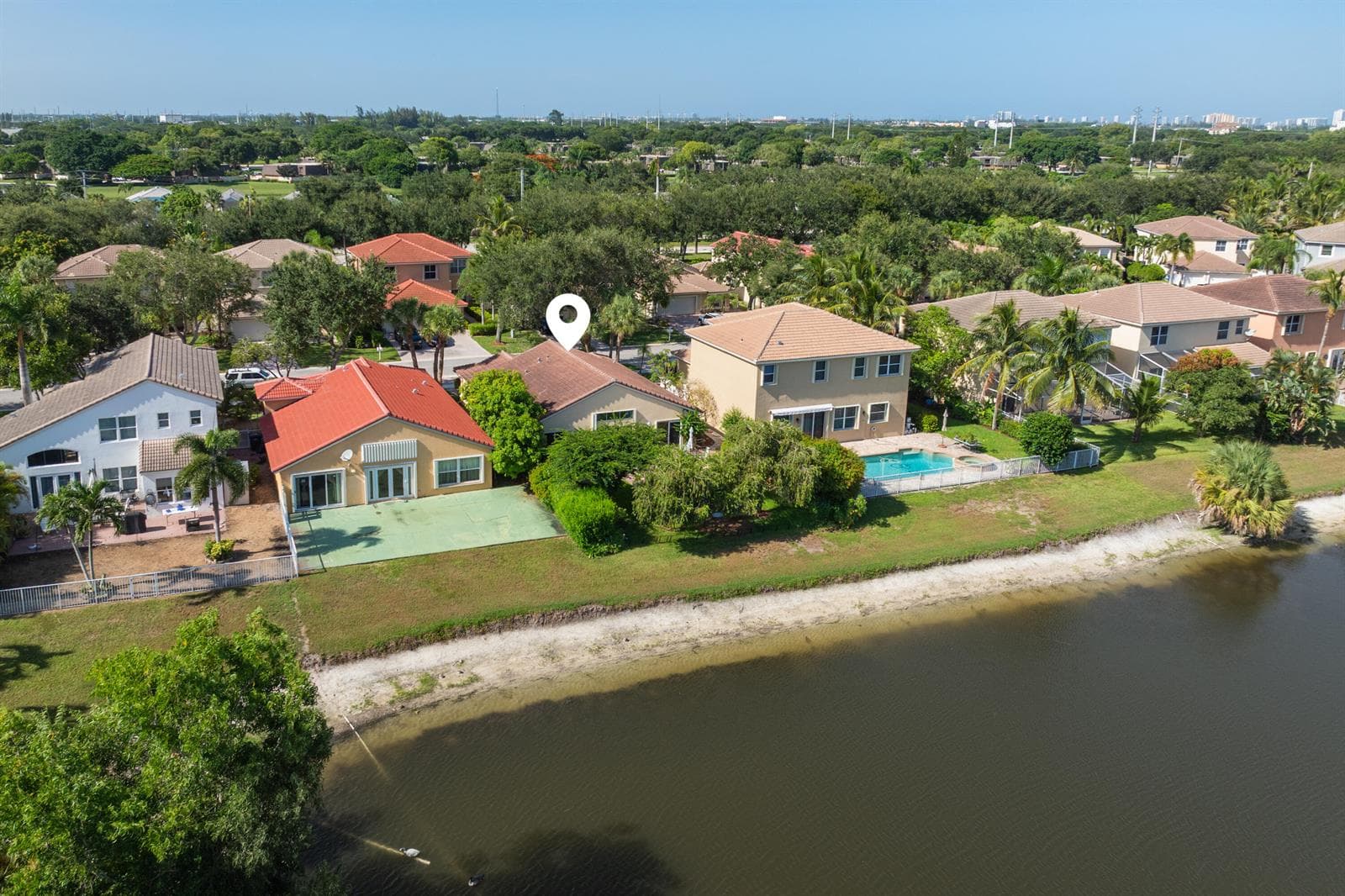 4977 Victoria Circle, West Palm Beach FL 33409 photo 5