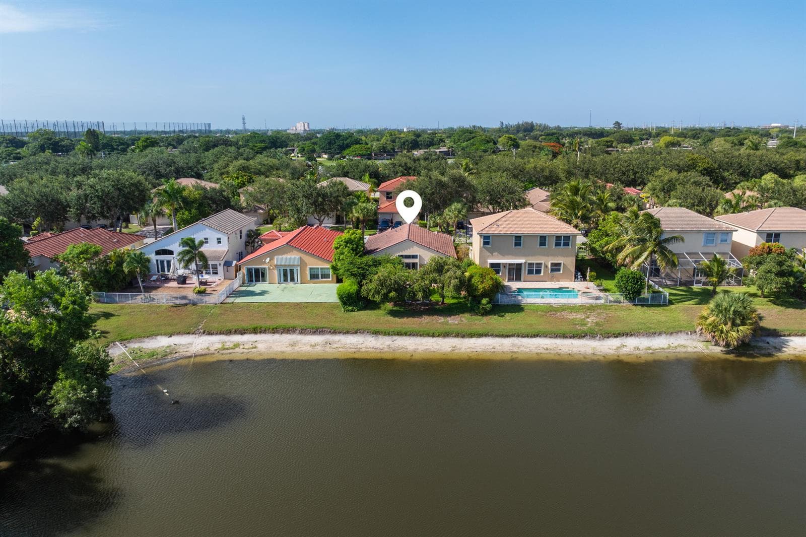 4977 Victoria Circle, West Palm Beach FL 33409 photo 4