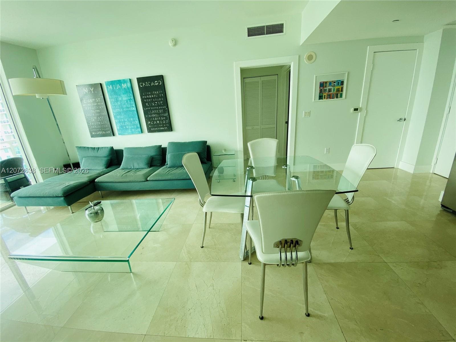 The Plaza on Brickell — 851 Tower photo 3