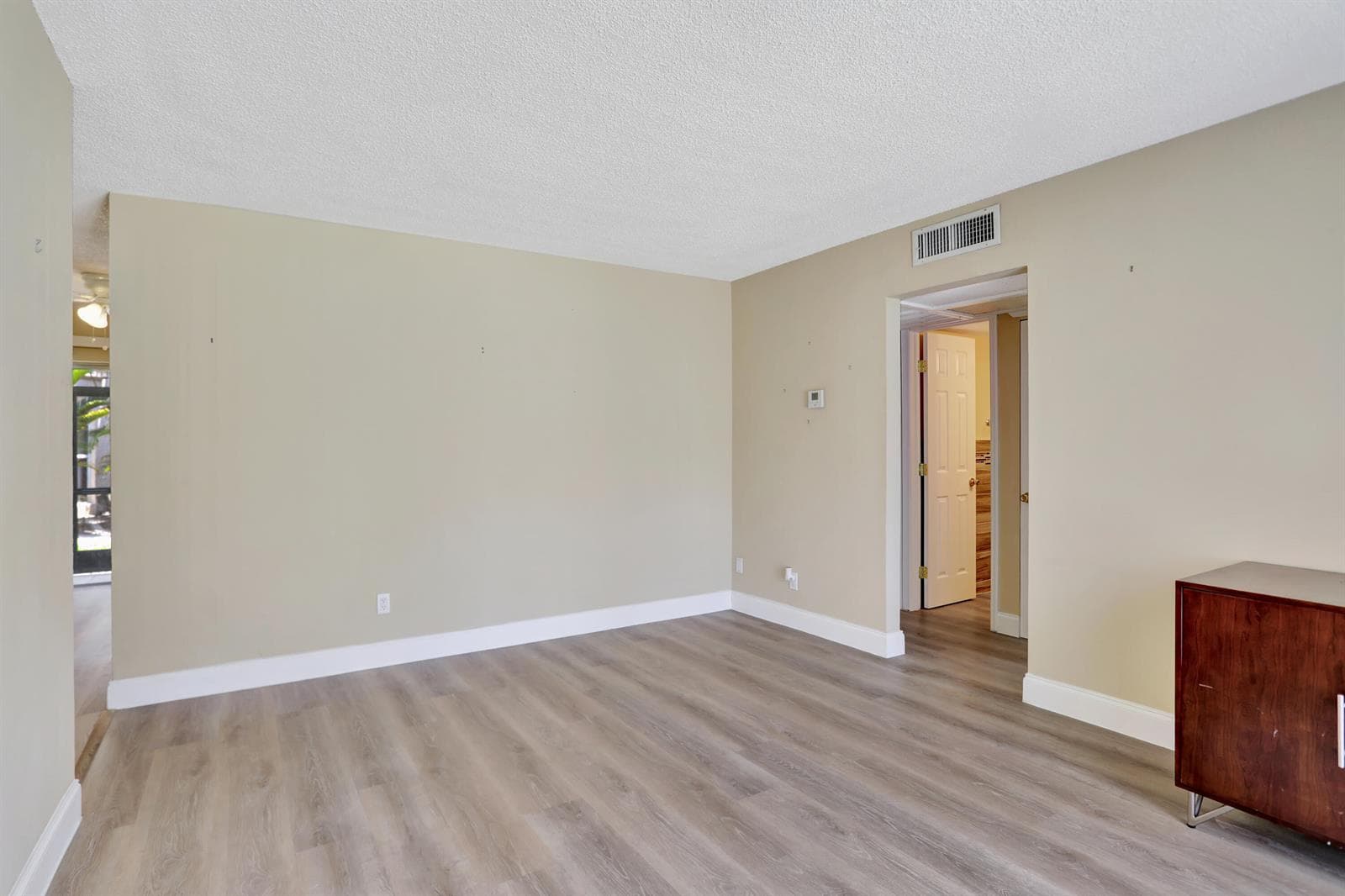 5314 NE 6TH Avenue # F20, Oakland Park FL 33334 photo 5