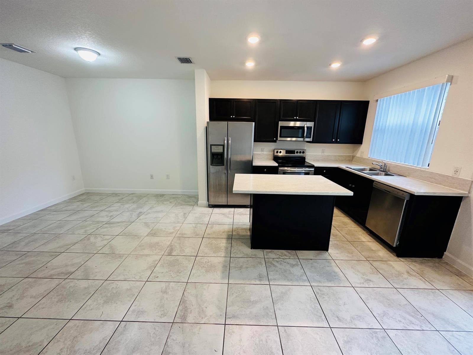 346 NE 208TH Terrace, Miami FL 33179