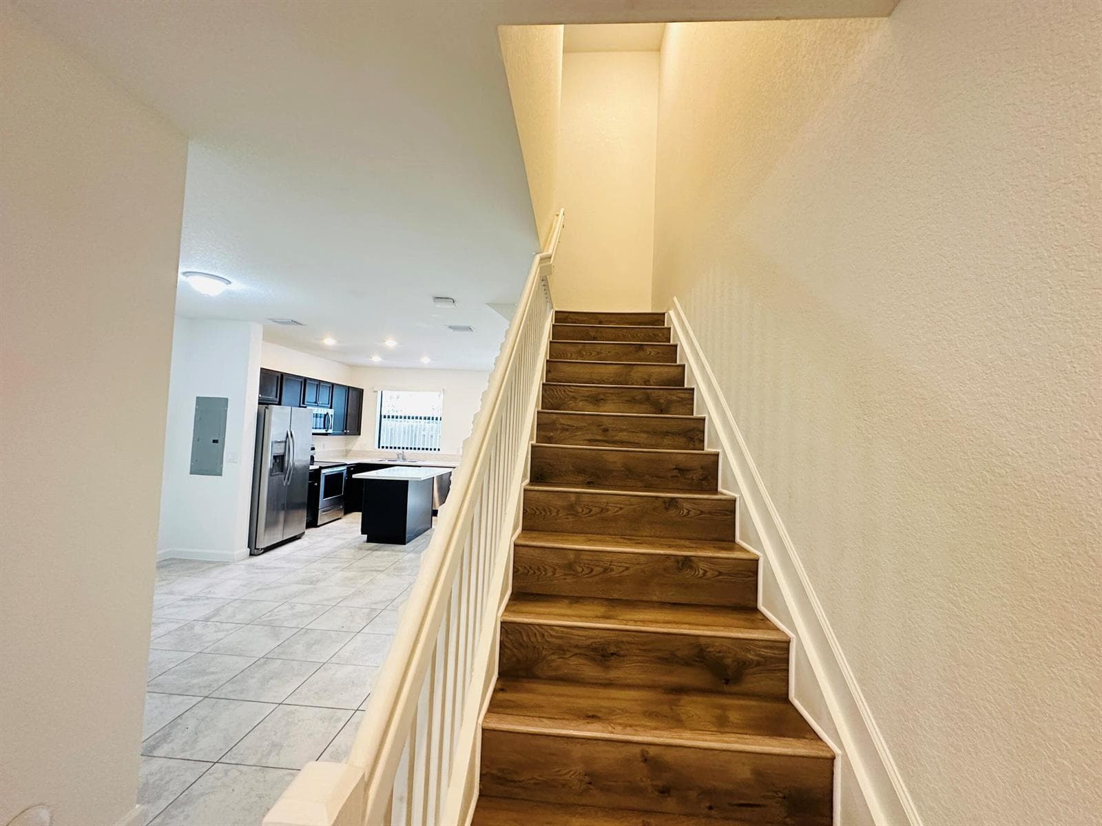 346 NE 208TH Terrace, Miami FL 33179 photo 4