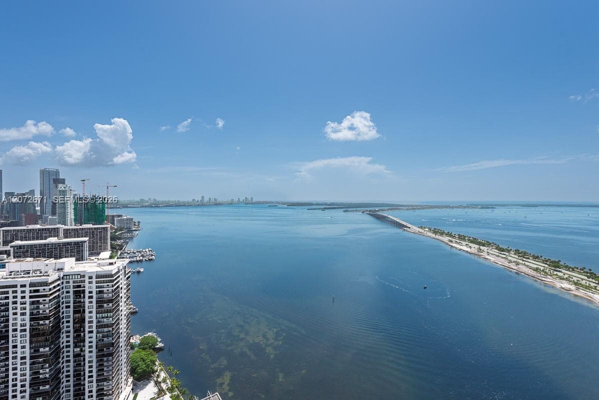 175 SE 25th Rd # 3504, Miami FL 33129