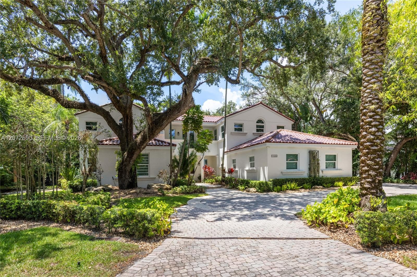 11050 Girasol Ave, Coral Gables FL 33156 photo 2