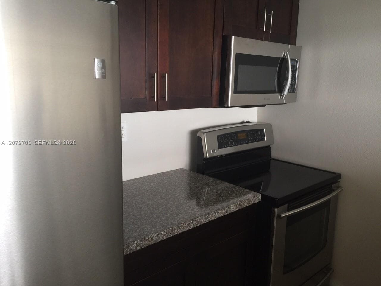 7601 E TREASURE DR # 2008, North Bay Village FL 33141 photo 3