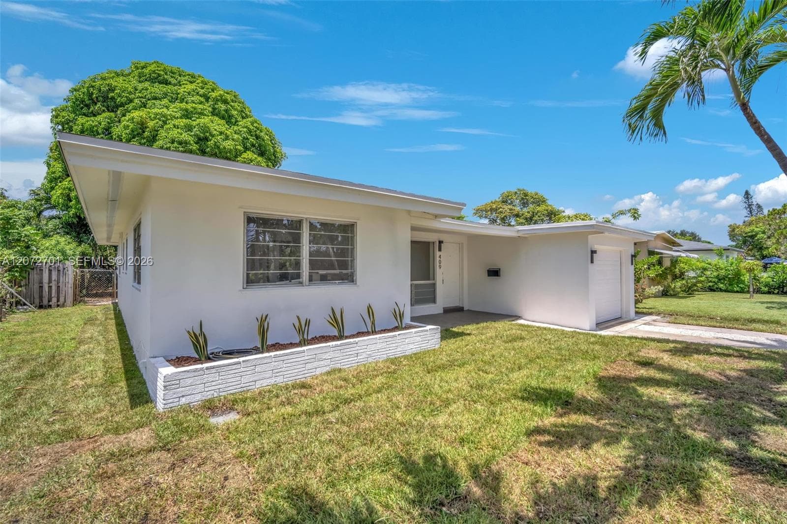 409 NW 17th Ave, Fort Lauderdale FL 33311 photo 3