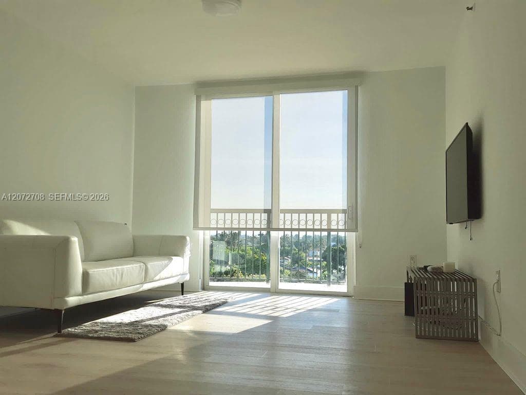 8888 Collins Ave # 512, Surfside FL 33154