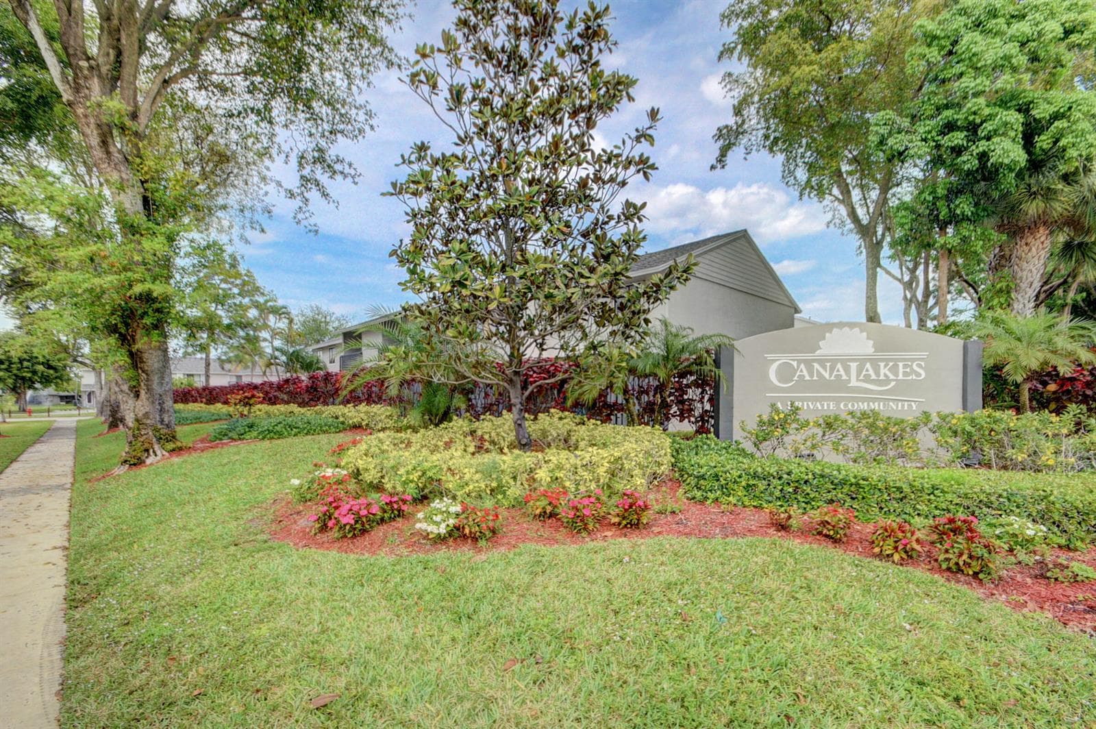 1506 WHARF Lane # 1506, FL 33463