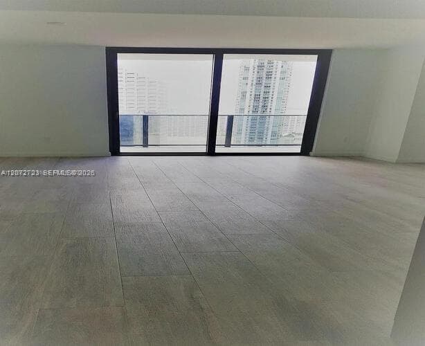 45 SW 9th St # 2102, Miami FL 33130 photo 2