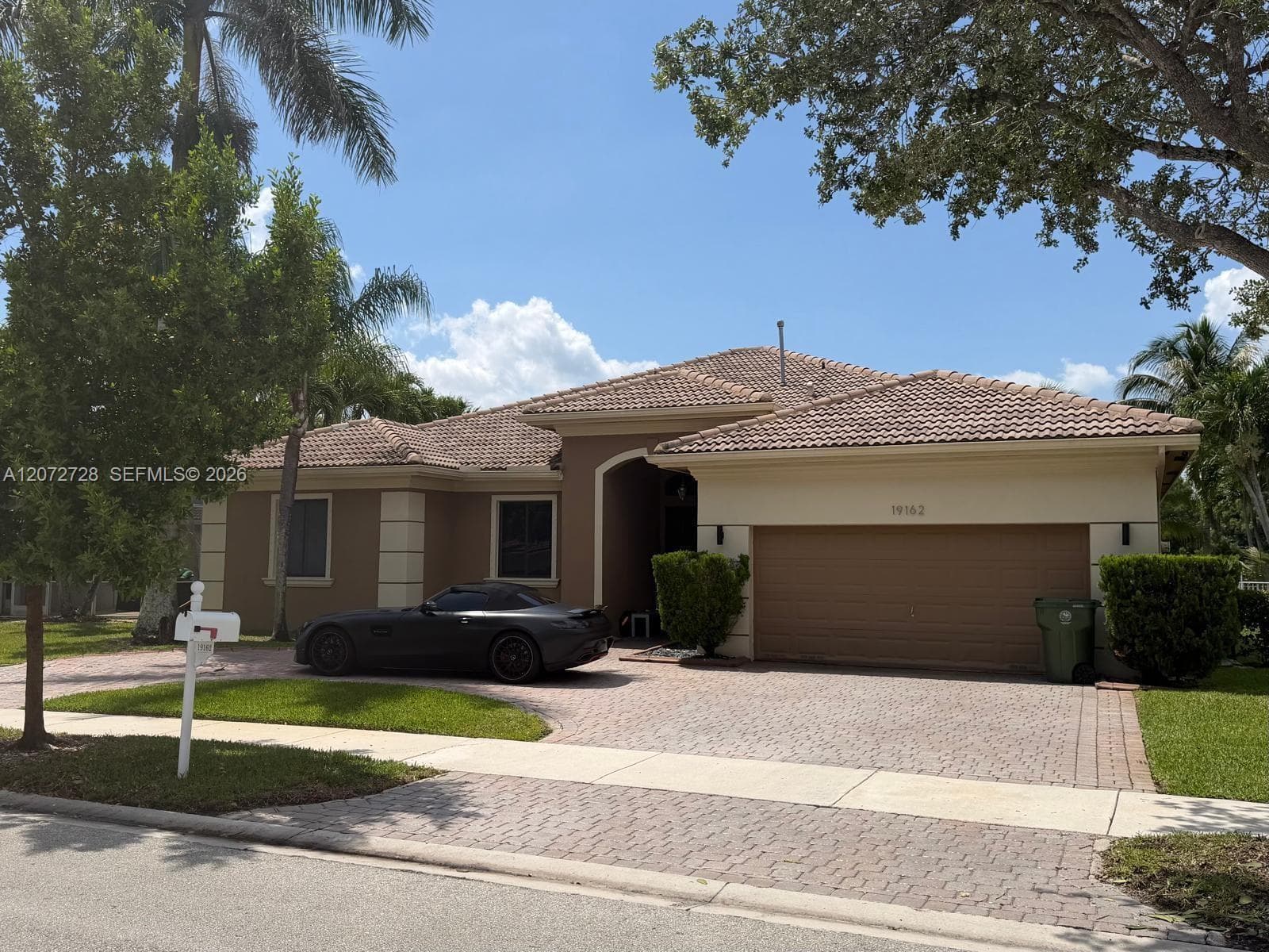 19162 SW 65th St, Fort Lauderdale FL 33332