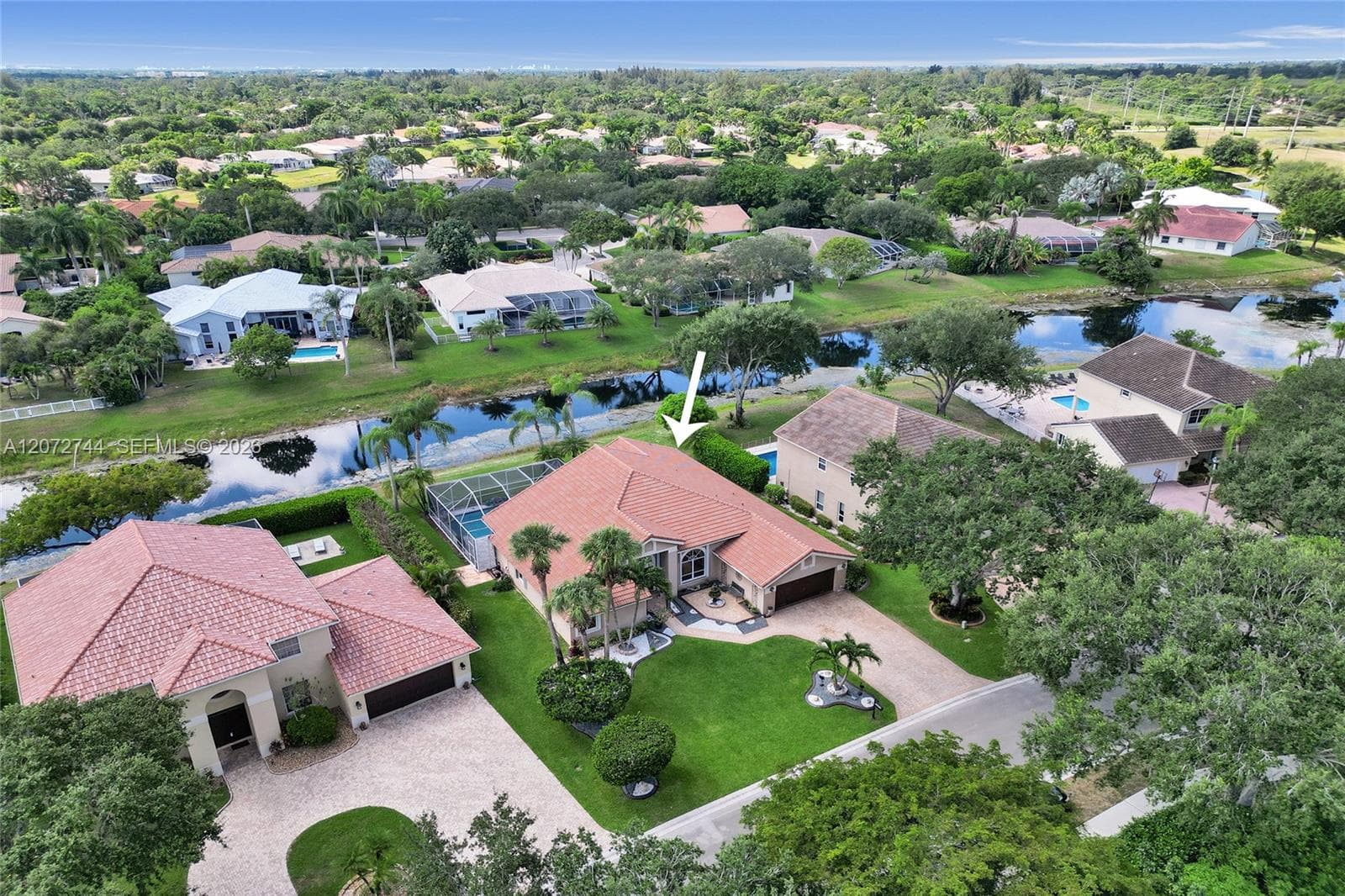 6810 NW 73rd St, Parkland FL 33067