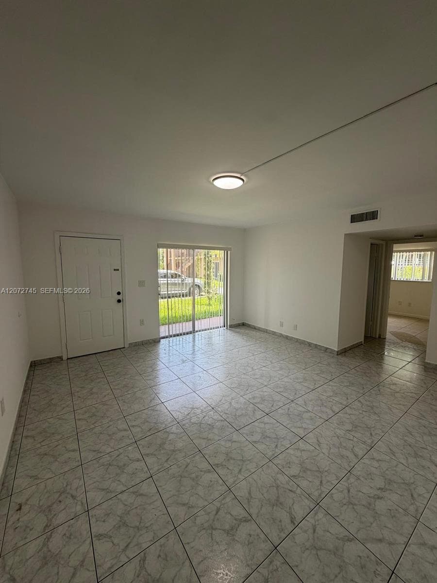 1290 NE 119th St # 2A, Miami FL 33161 photo 2