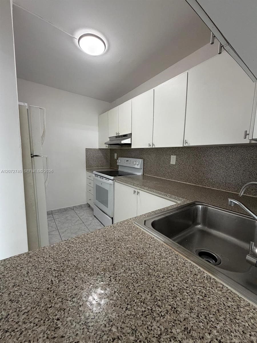 1290 NE 119th St # 2A, Miami FL 33161 photo 4
