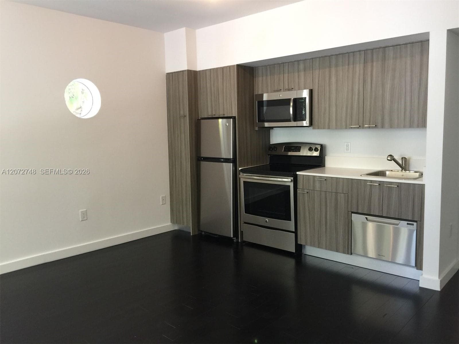 551 Michigan Ave # 122, Miami Beach FL 33139 photo 3