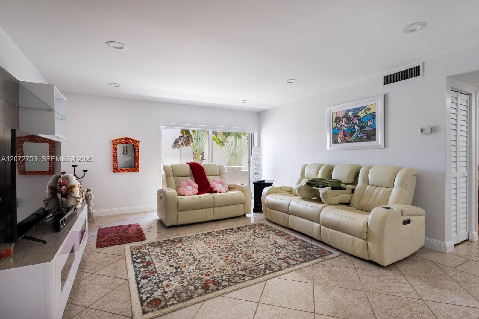 7757 SW 86th St # 218, Miami FL 33143