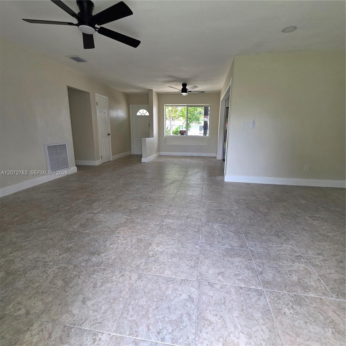 17301 NW 47th Ave, Miami Gardens FL 33055 photo 2