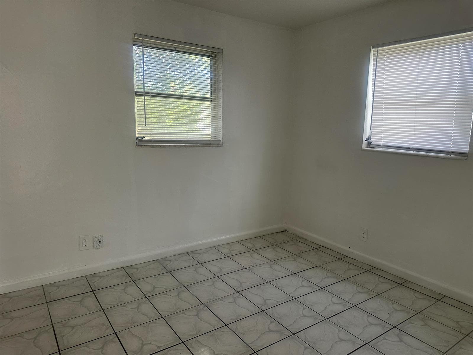 4120 NW 39TH Avenue, Lauderdale Lakes FL 33309 photo 5