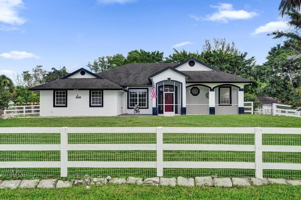 16137 E Aintree Drive, Loxahatchee FL 33470