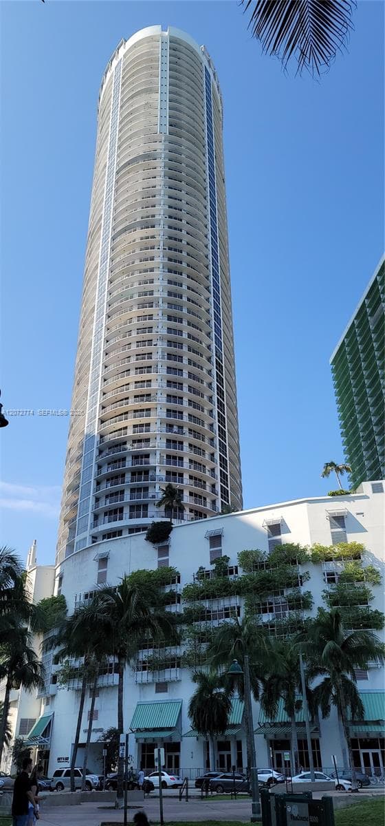 1750 N Bayshore Dr # 5508, Miami FL 33132 photo 2