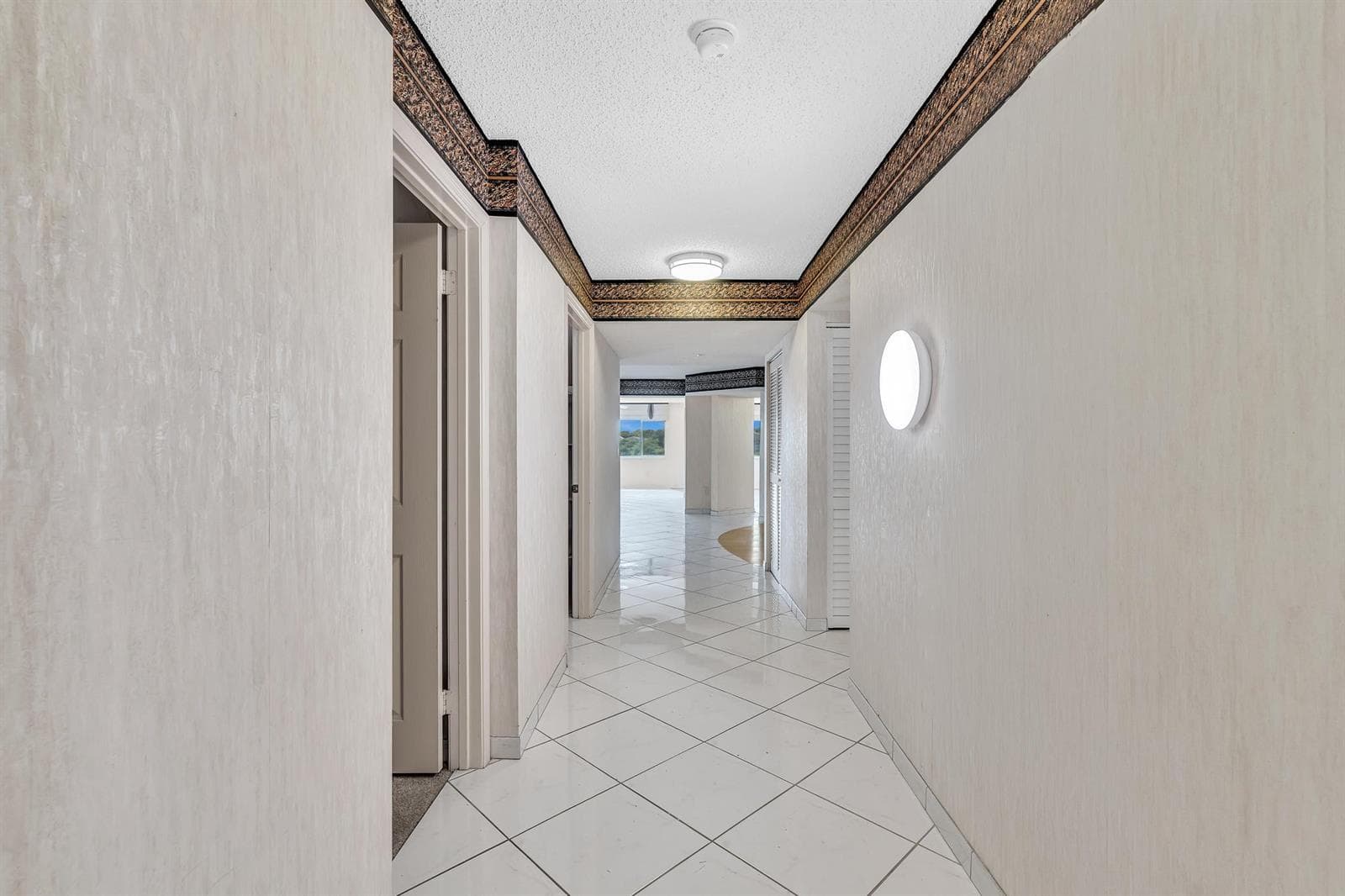 7557 GRANVILLE Drive # 305, Tamarac FL 33321 photo 5