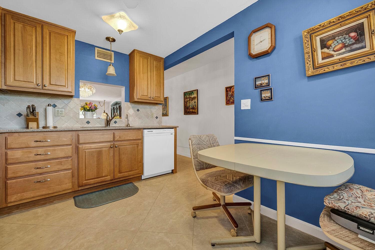 2202 LUCAYA Bend # C3, Coconut Creek FL 33066 photo 2