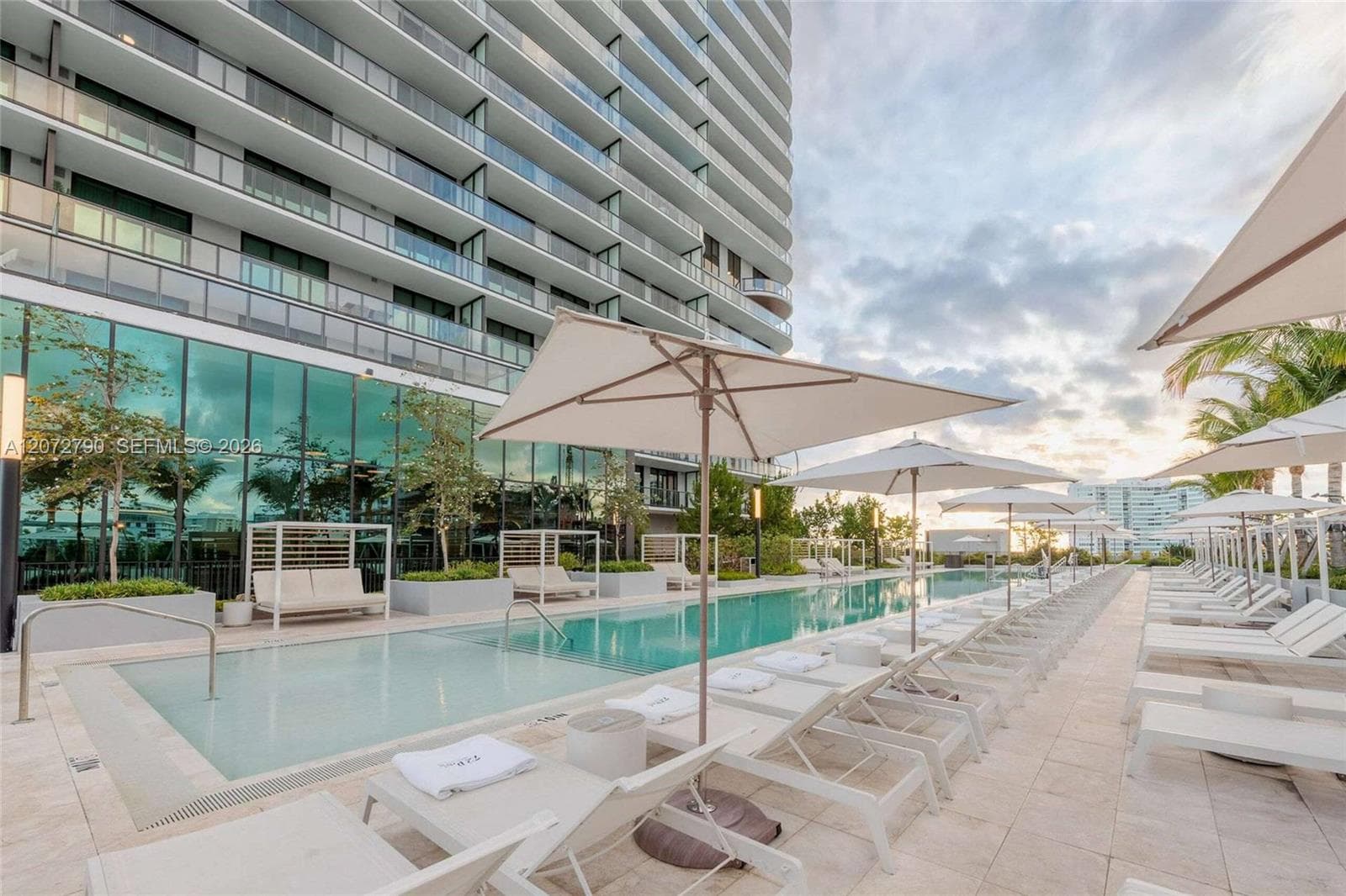 580 72nd St # 1012, Miami Beach FL 33141 photo 2