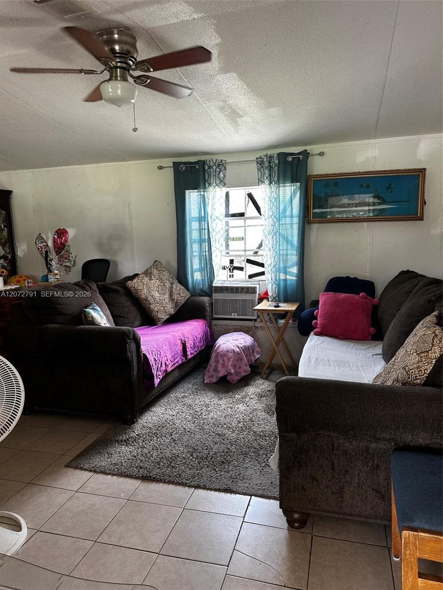 635 N FRONDA, Clewiston FL 33440 photo 2