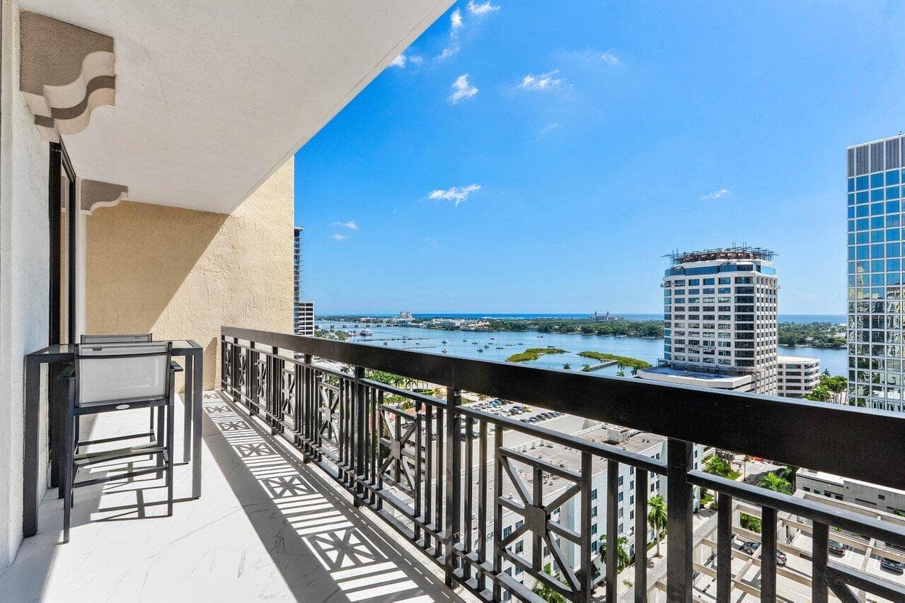 801 S OLIVE Avenue # 1508, West Palm Beach FL 33401 photo 2