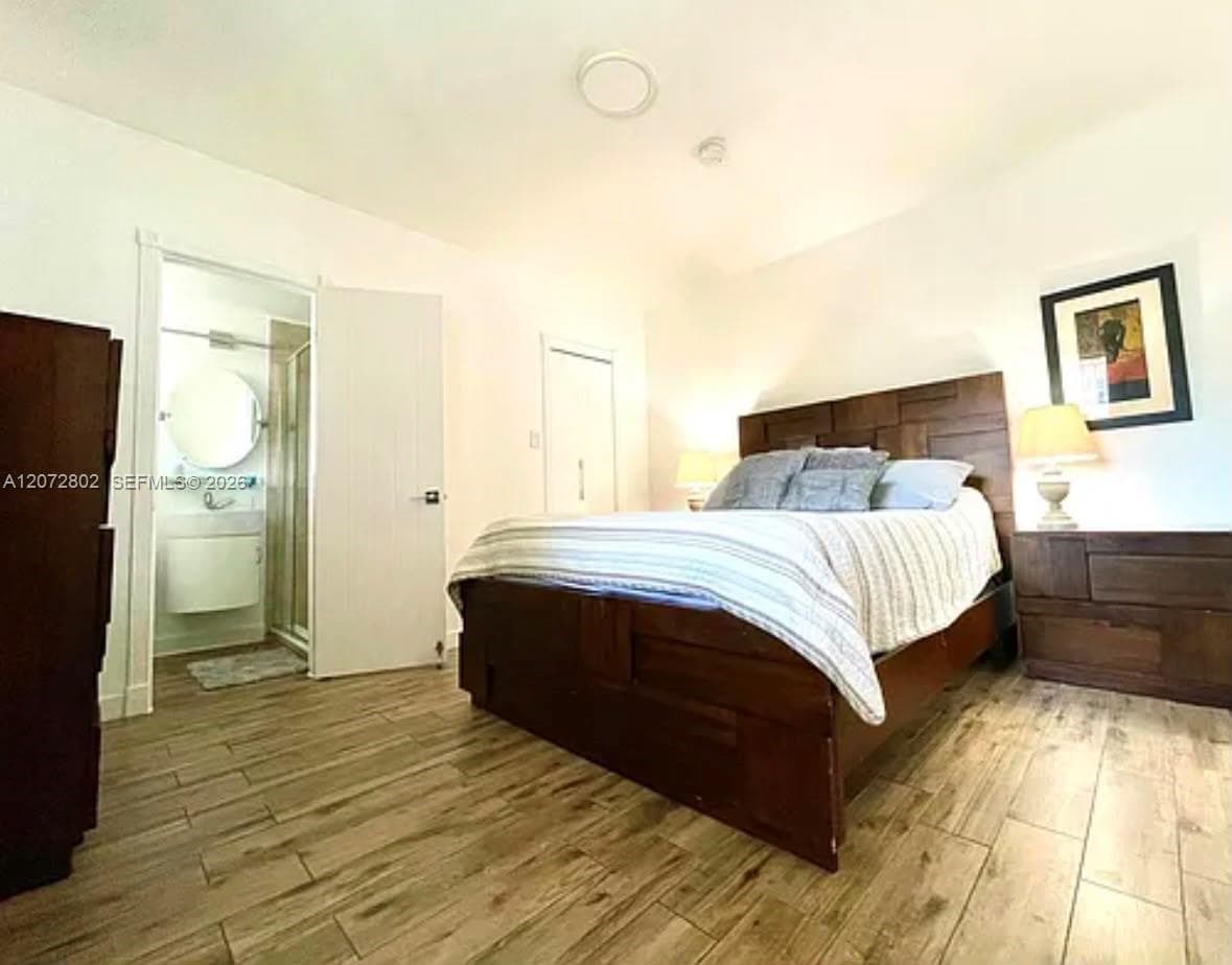 500 77th St # 3, Miami Beach FL 33141 photo 4