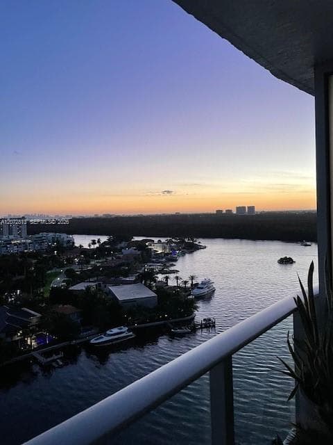 330 Sunny Isles Blvd # 5-1506, Sunny Isles Beach FL 33160 photo 2