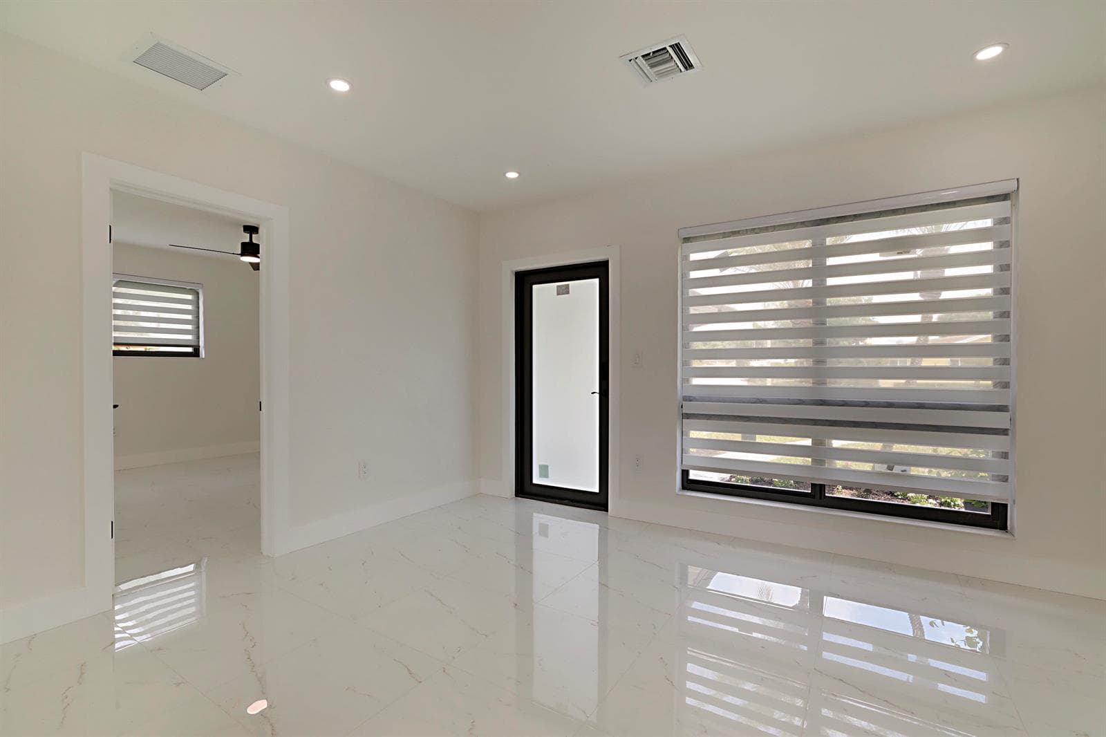 421 FONTANA Drive, Palm Springs FL 33461 photo 5