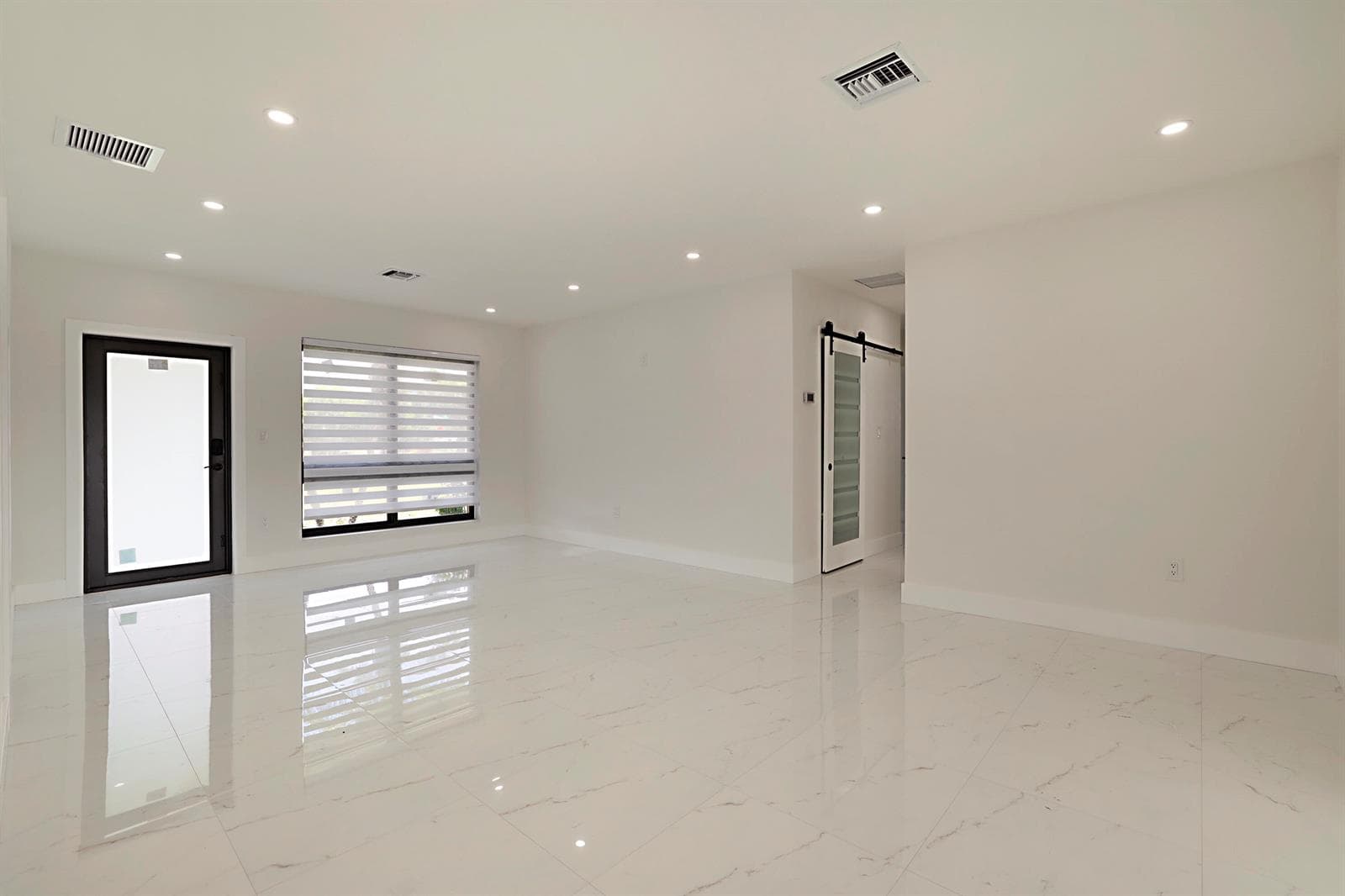 421 FONTANA Drive, Palm Springs FL 33461 photo 4