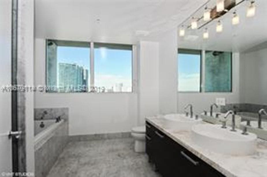 244 Biscayne Blvd # 1102, Miami FL 33132 photo 2