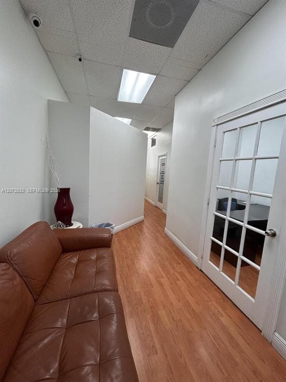 19300 W Dixie Hwy # 10, Miami FL 33180